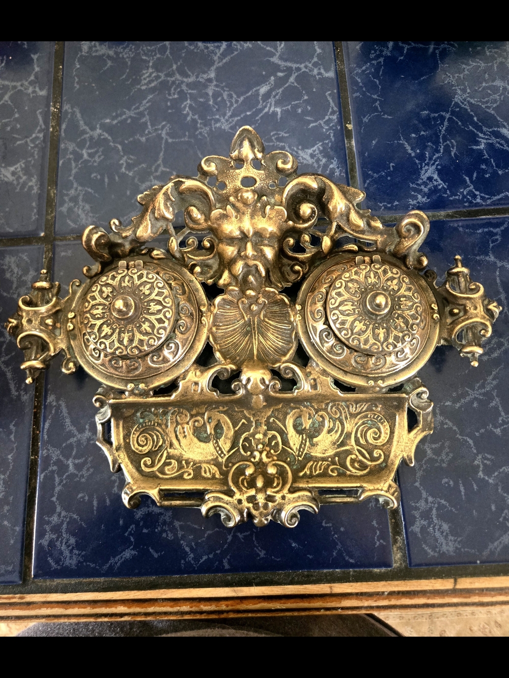 Antique Fountain Double Inkwell With Ornate Designs In Brass